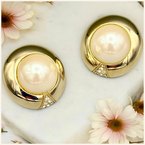 50s Glamour Faux Pearl, Gold, & Rhinestone Statement Button Vintage Earrings - Picture 9 of 9